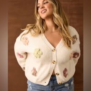 NWT- ARULA Cream Floral Pop Knit Plus Size Cardigan